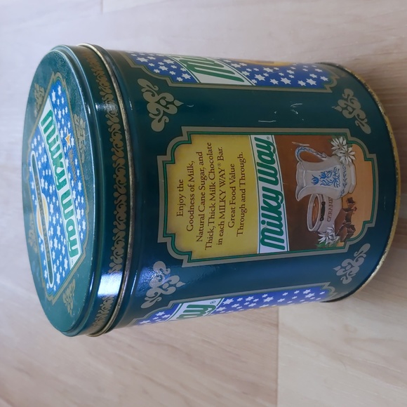Vintage Tin, 80s Milky Way Tin with Lid - Picture 2 of 9